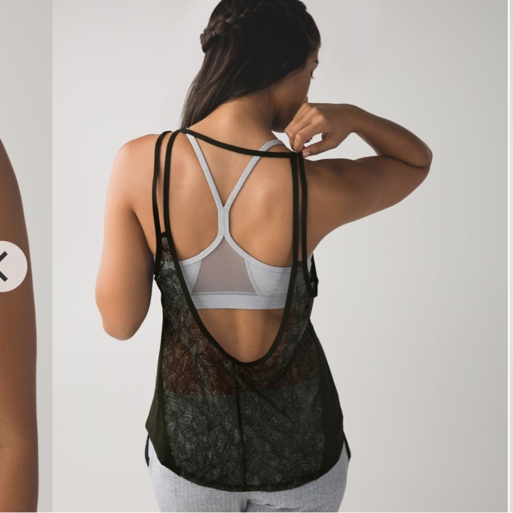 Lululemon- Like New- Sz 10- Cool 2 Street Scoop Back Tank- Gator Green